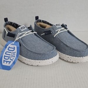 NWT Hey Dude Womans  Denim Blue "Wendy Chambray" Size 8W Shoes